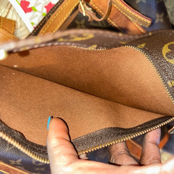 Authentic VINTAGE Louis Vuitton Randonnee GM Monogram Backpack Bag & pouch💎 - Picture 9 of 12